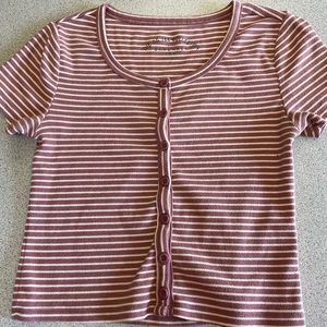 Aero cropped button up tee